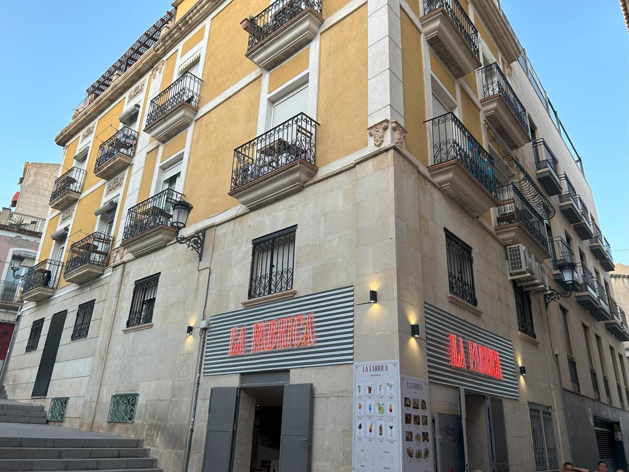Ferienwohnung Edificio Amarillo En El Barrio Alicante Exterior foto