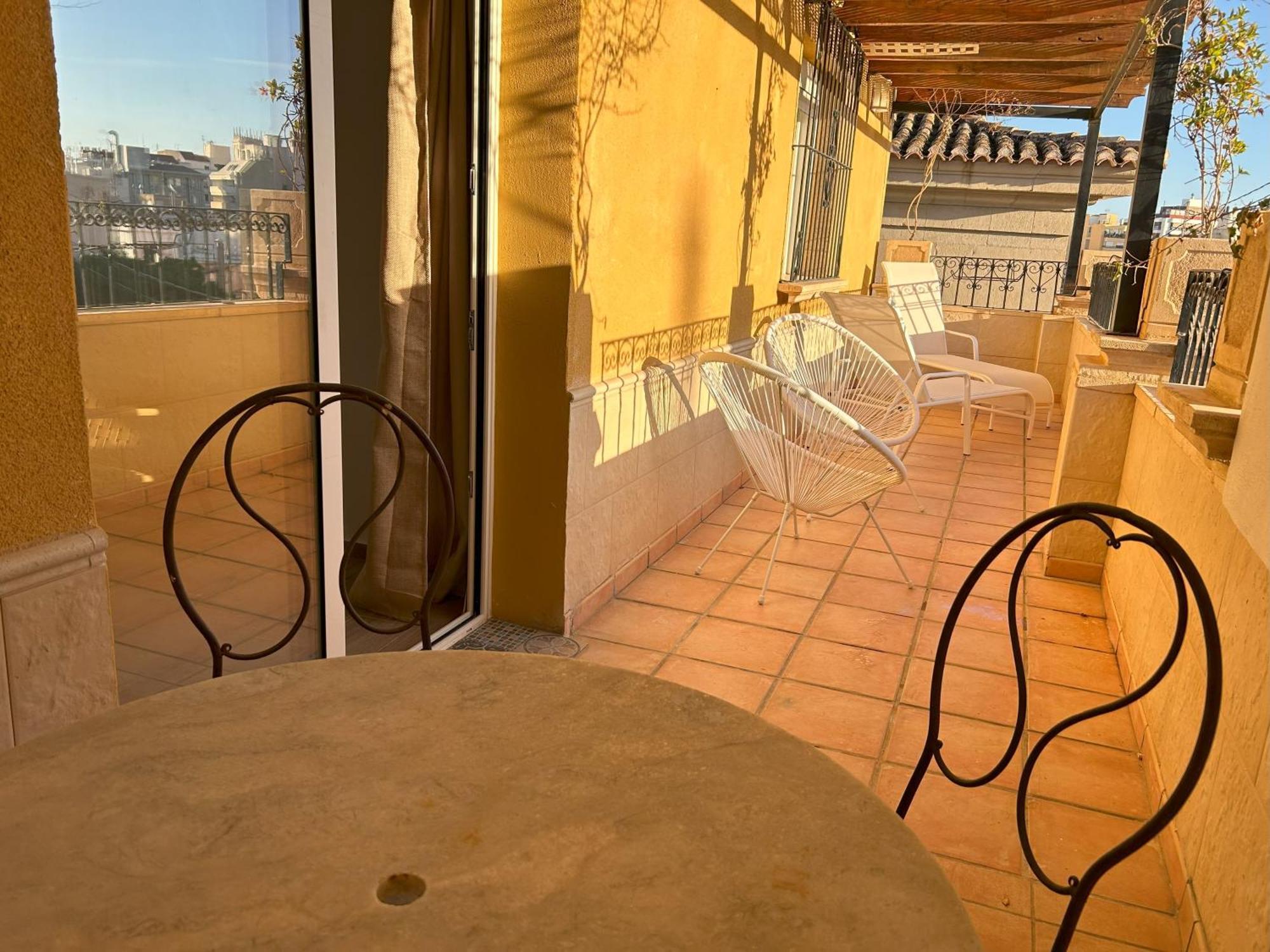 Ferienwohnung Edificio Amarillo En El Barrio Alicante Exterior foto