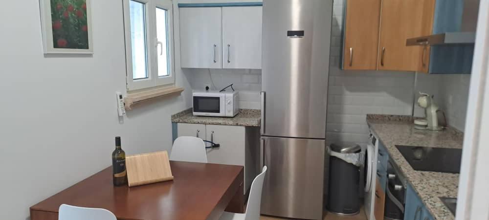 Ferienwohnung Edificio Amarillo En El Barrio Alicante Exterior foto